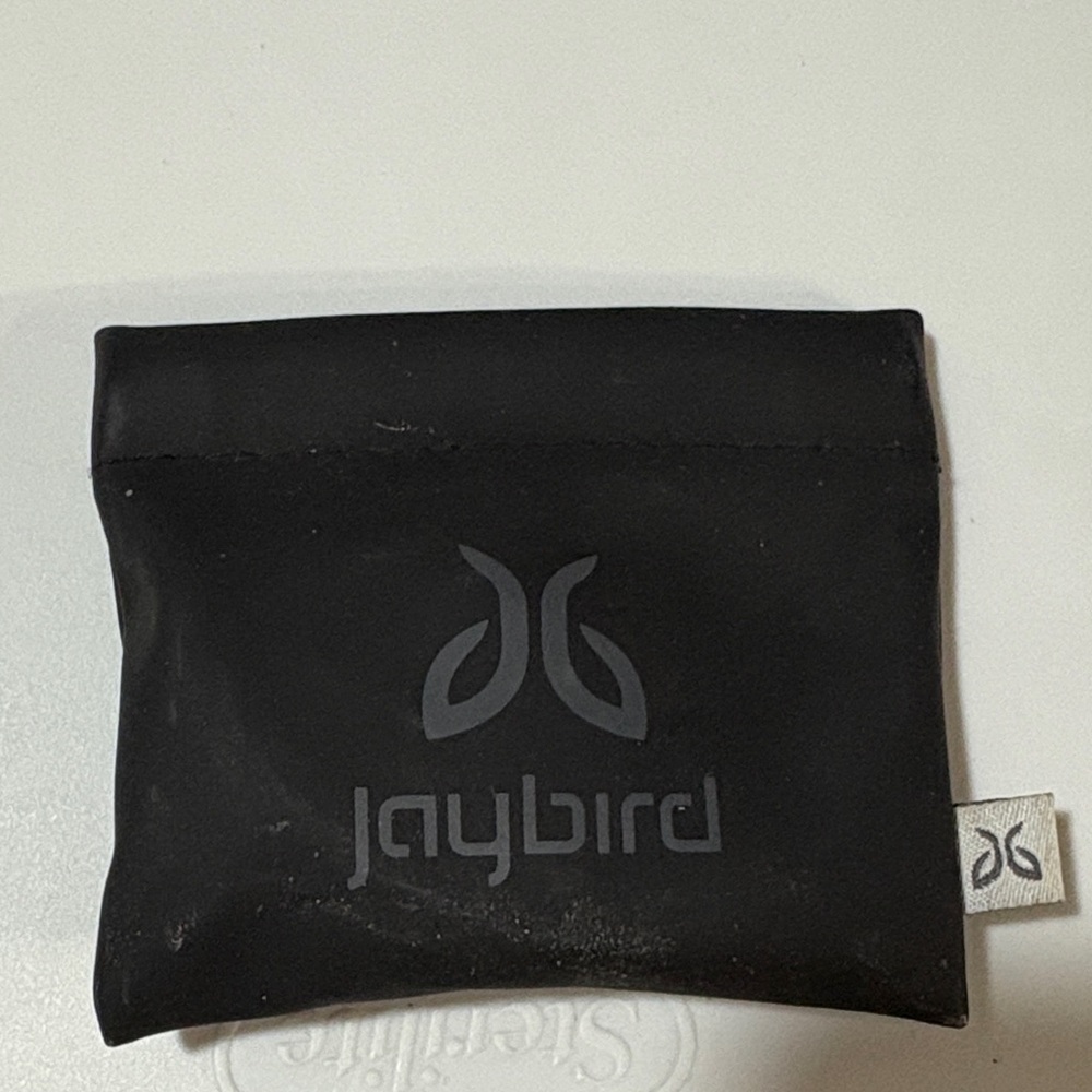 Jaybird Black Earbud with Case